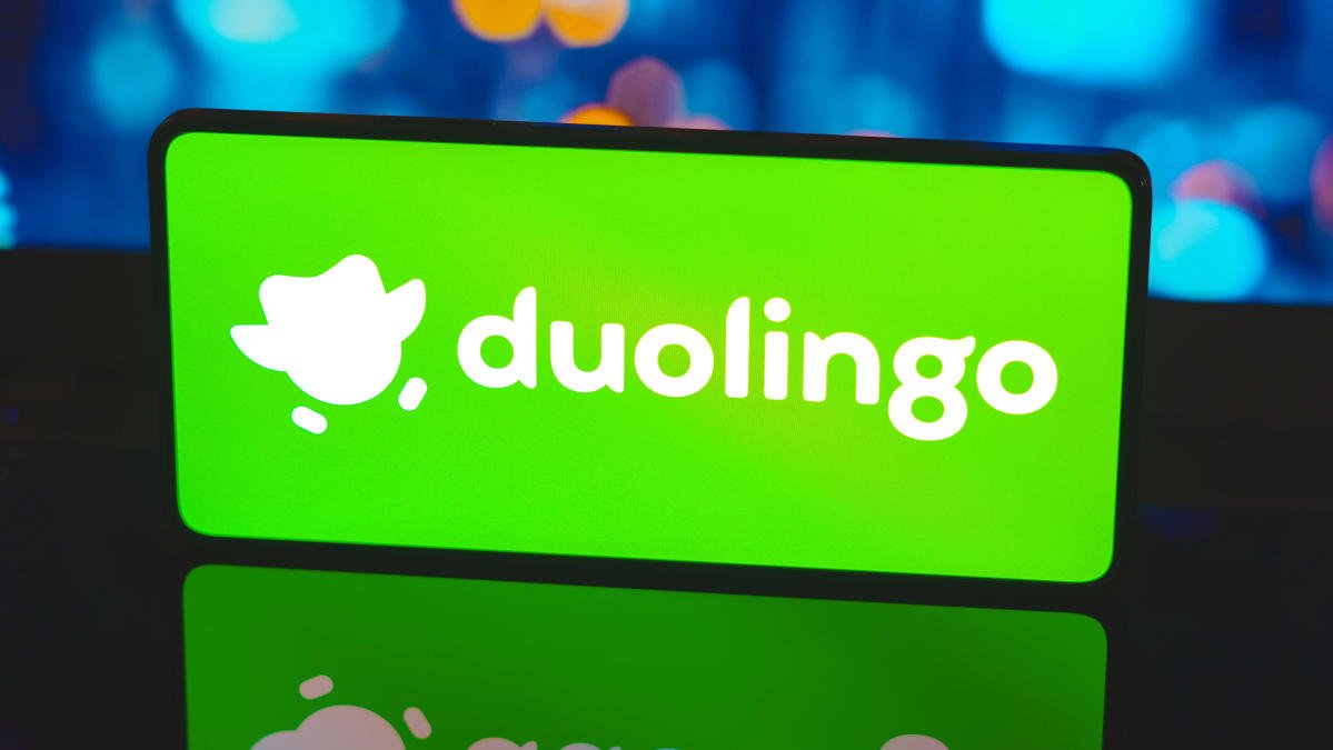 AMC, Duolingo, Papa John’s: Trending Tickers