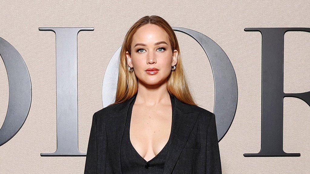 Jennifer Lawrence at Dior’s Fall Winter 2024 Fashion Show in Paris