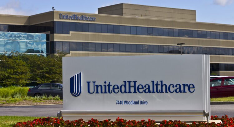 UnitedHealth (NYSE:UNH) Slips as Cyber Attacks Continue