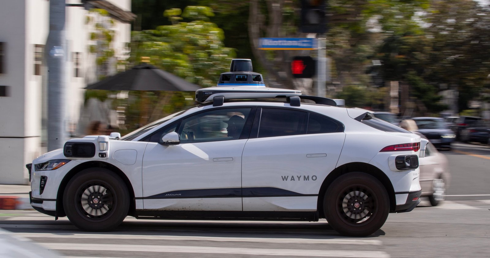 Waymo approved to expand robotaxi service in Los Angeles, SF peninsula