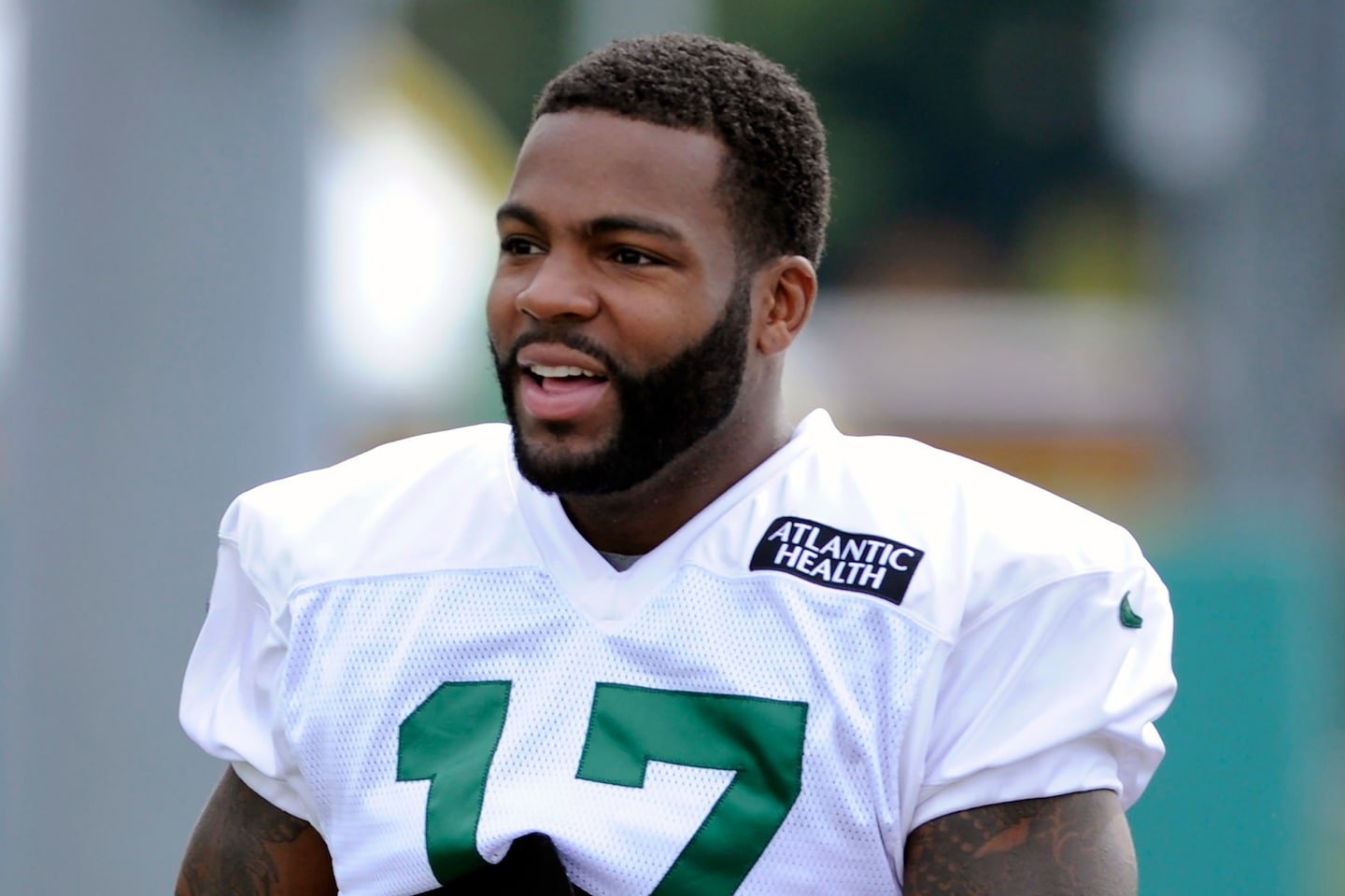 Ex-NFL receiver Braylon Edwards hailed for saving a life in YMCA assault