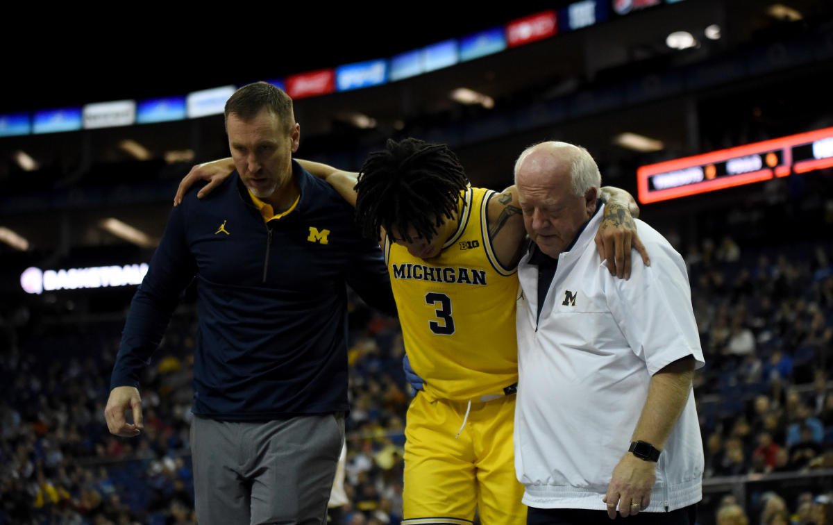 Michigan’s longtime strength coach resigns from position after reportedly reaching settlement