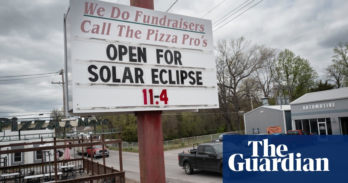 US eclipse travelers met with sky-high prices – and reservation snafus | Solar eclipses